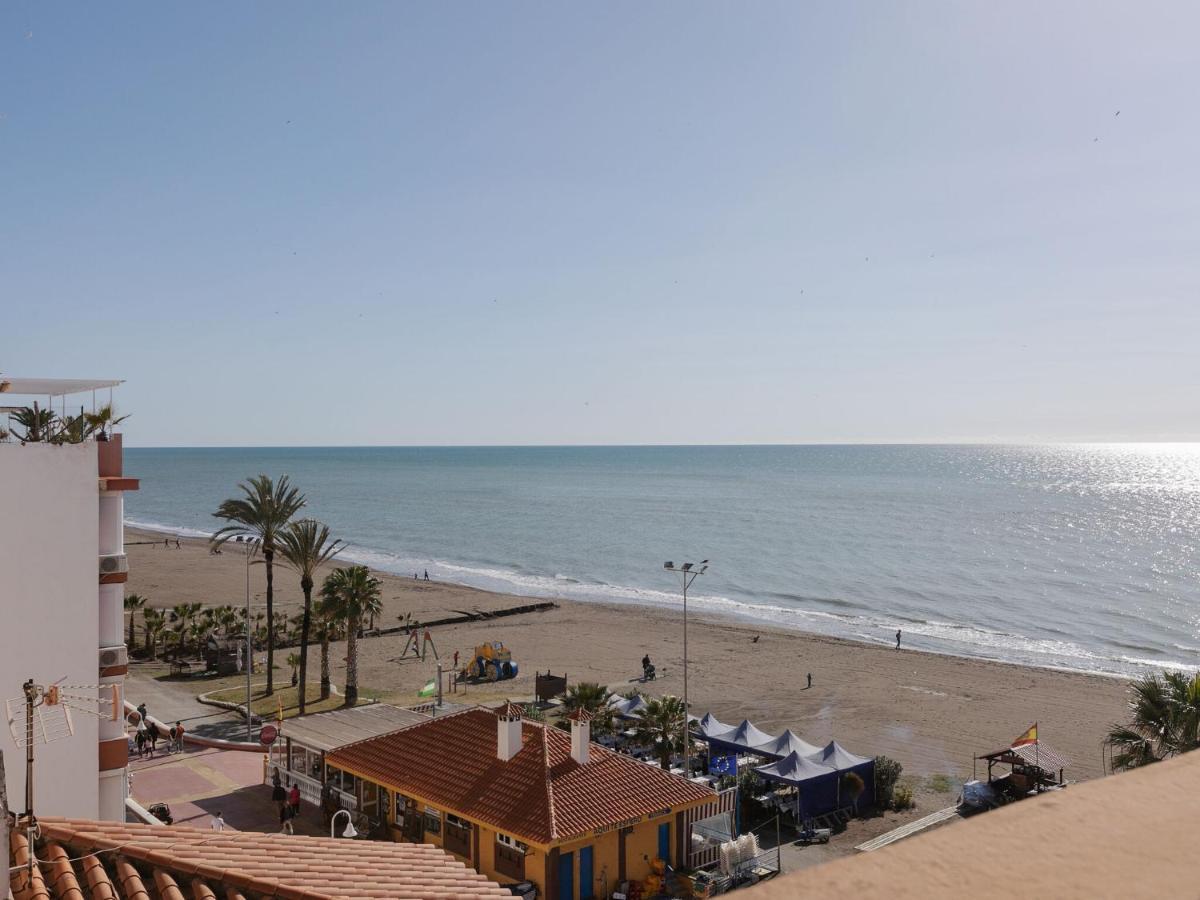 Belvilla By Oyo Cozy Apartment Rincon de la Victoria Exterior photo