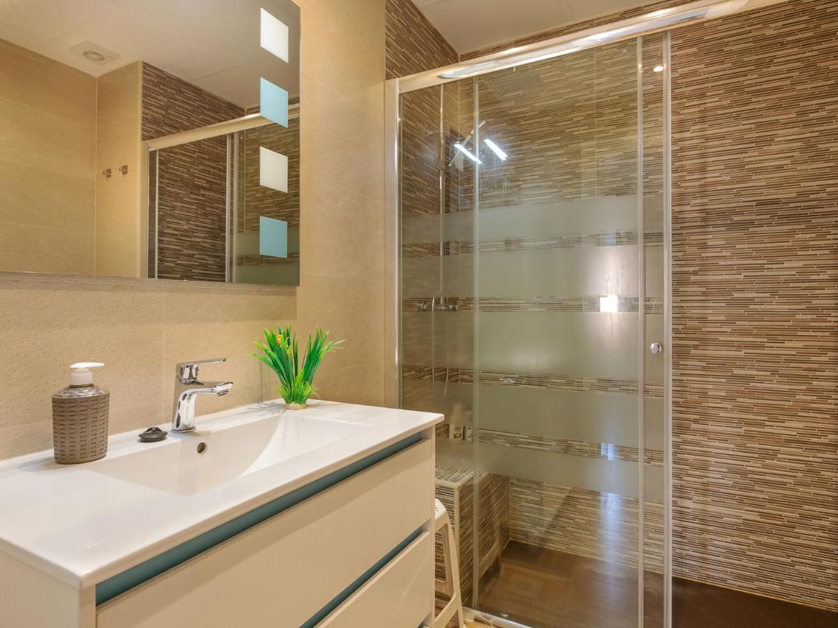 Belvilla By Oyo Cozy Apartment Rincon de la Victoria Exterior photo